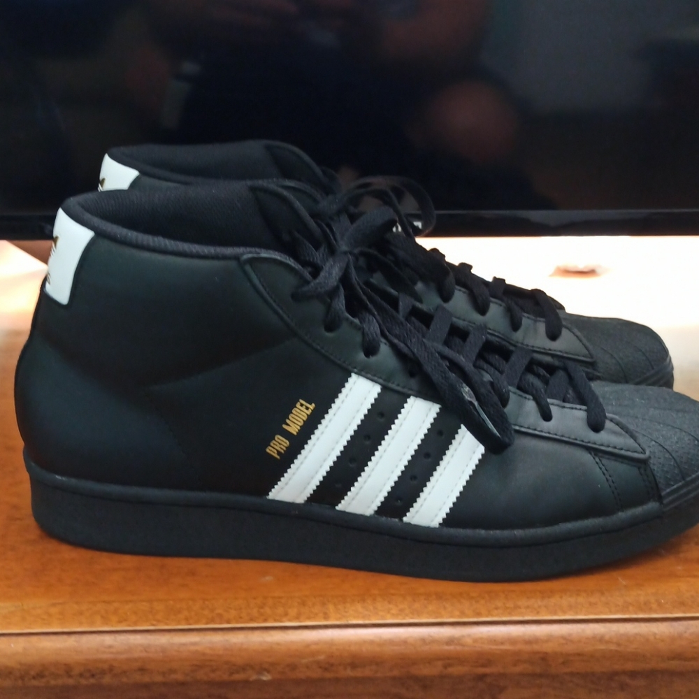 Adidas pro model